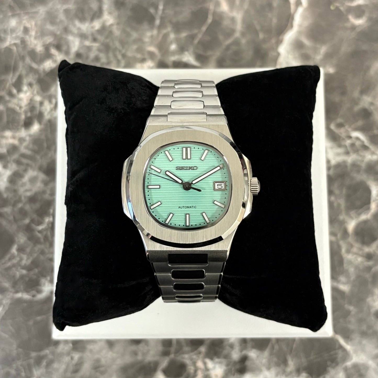 SZR Nautilus Tiffany